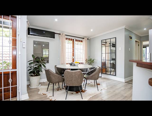 2 BEDROOM APARTMENT TO LET IN MORNINGSIDE